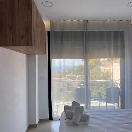 Apart-hotel Azzurre Premium *