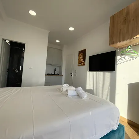 Apart-hotel Azzurre Premium Sarandë