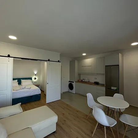 Azzurre Premium Sarandë